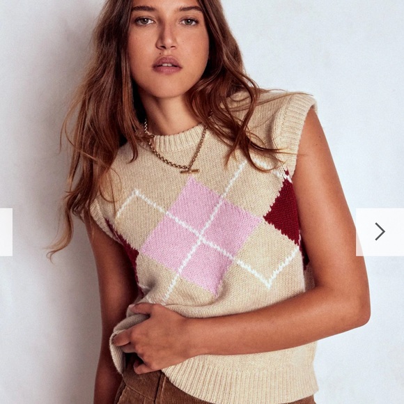 Boden Sweaters - Boden Beige and Pink Argyle Sweater Vest